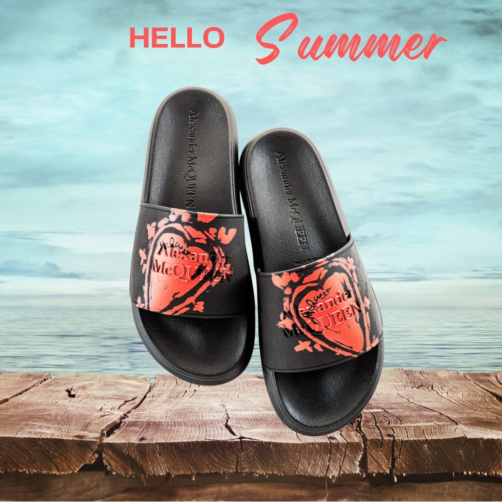 ALEXANDER MCQUEEN printed heart Slides Men Sandals, BlackRed, Size men 39E (6US)